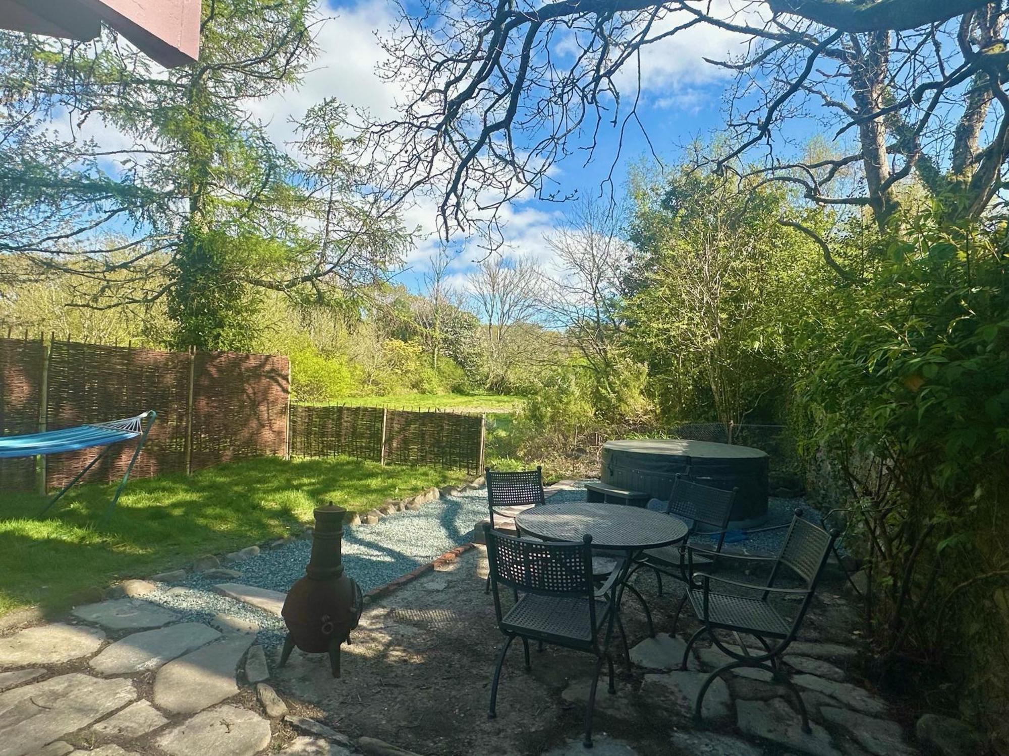 Tiny Romantic Retreat With Hot Tub On A Country Estate Near Cardigan Bay In Eryri Snowdonia Llanbedr  Exteriér fotografie
